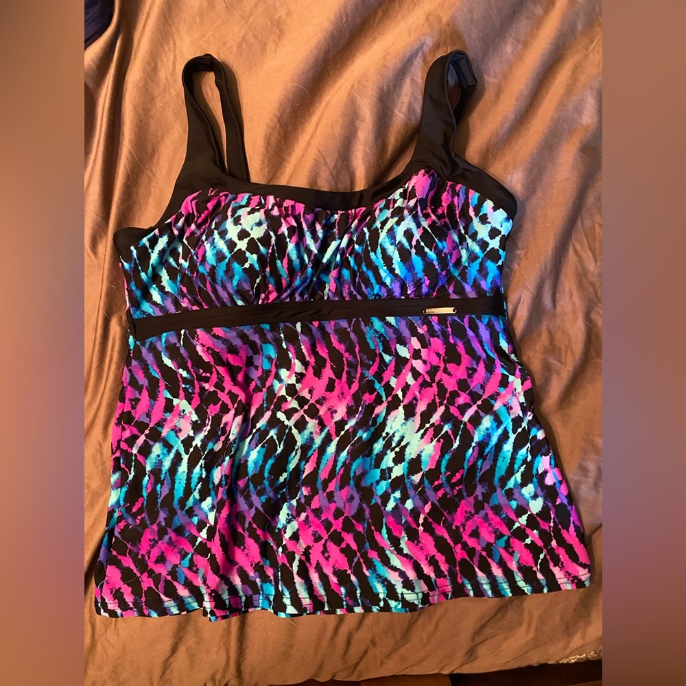 Zero X Poslir size XL  LIKE NEW TANKINI
